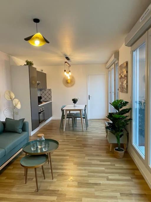 Appartement Cosy Champs Sur Marne Exterior photo